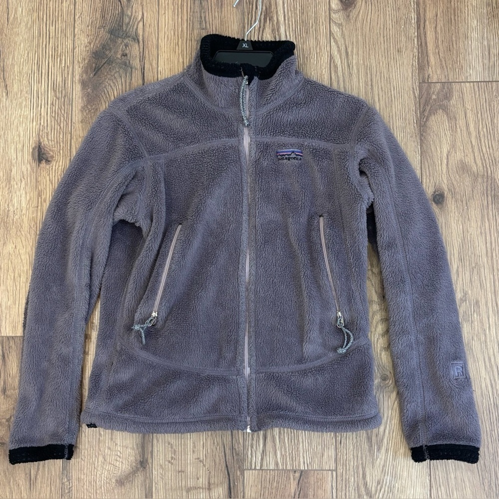Patagonia Women's R2 Jacket Size Small In Amethyst